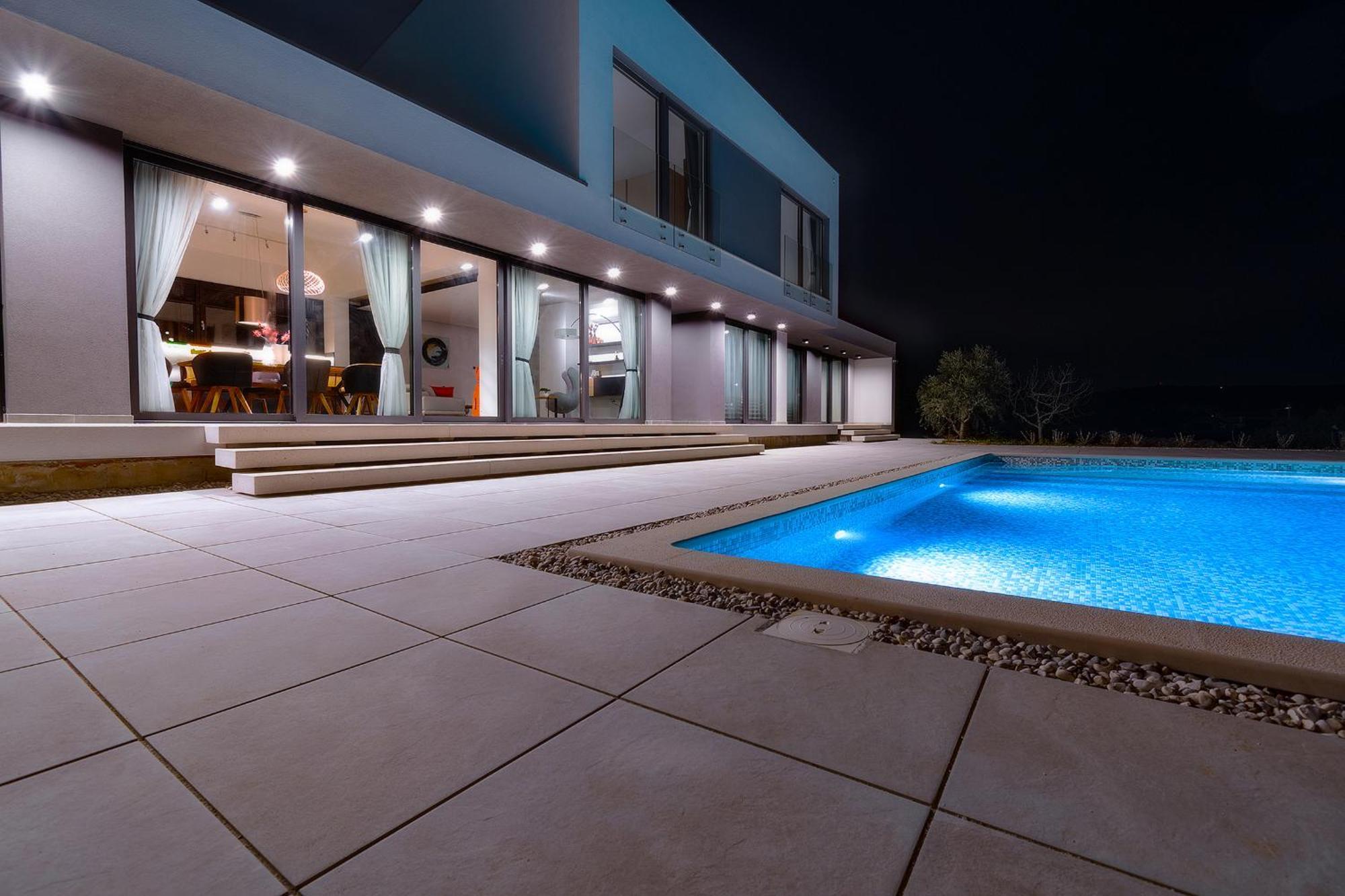 Martincic Residence - 5 Stars Luxury With Pool Heating On 4000M2 Rakalj Buitenkant foto