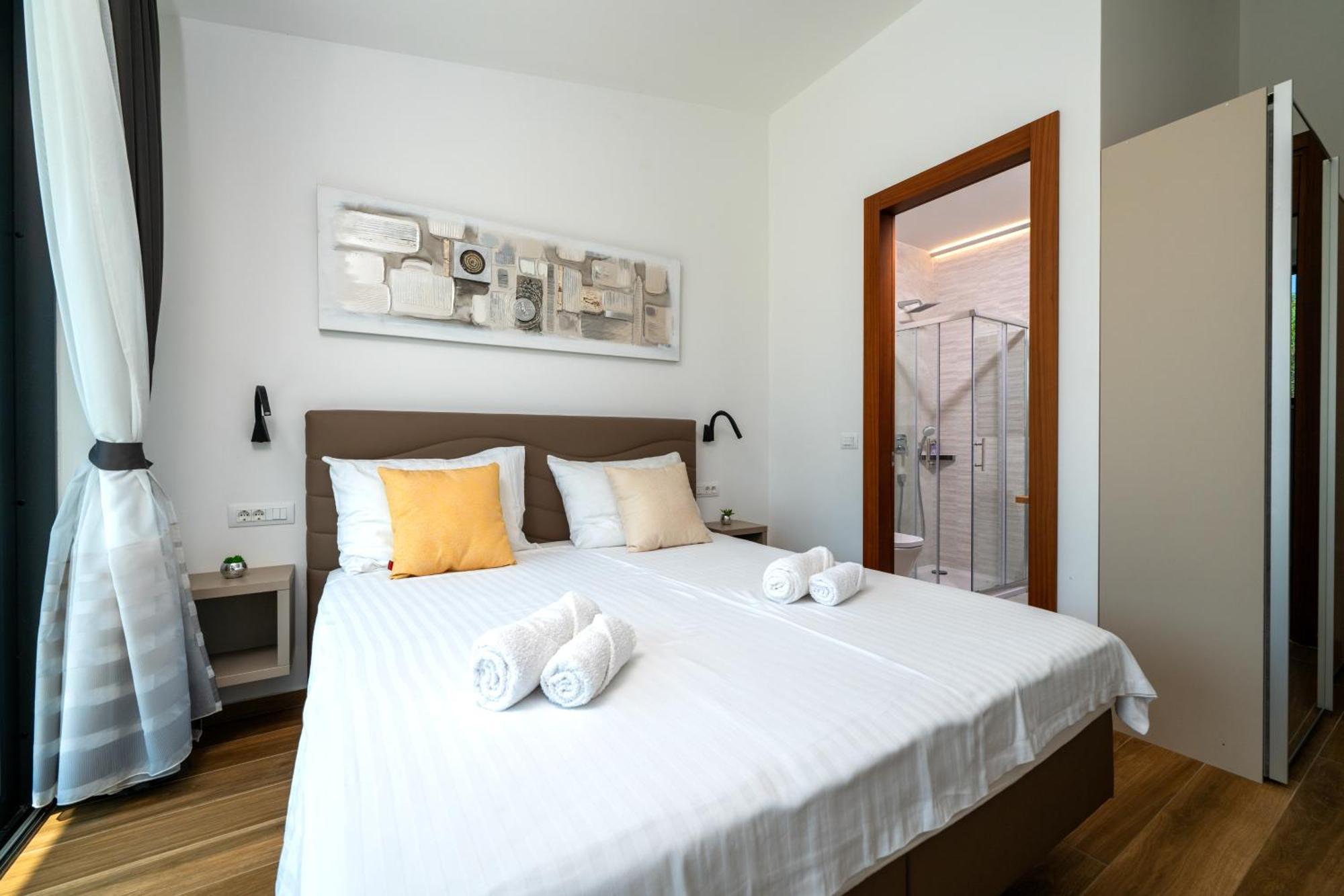 Martincic Residence - 5 Stars Luxury With Pool Heating On 4000M2 Rakalj Buitenkant foto