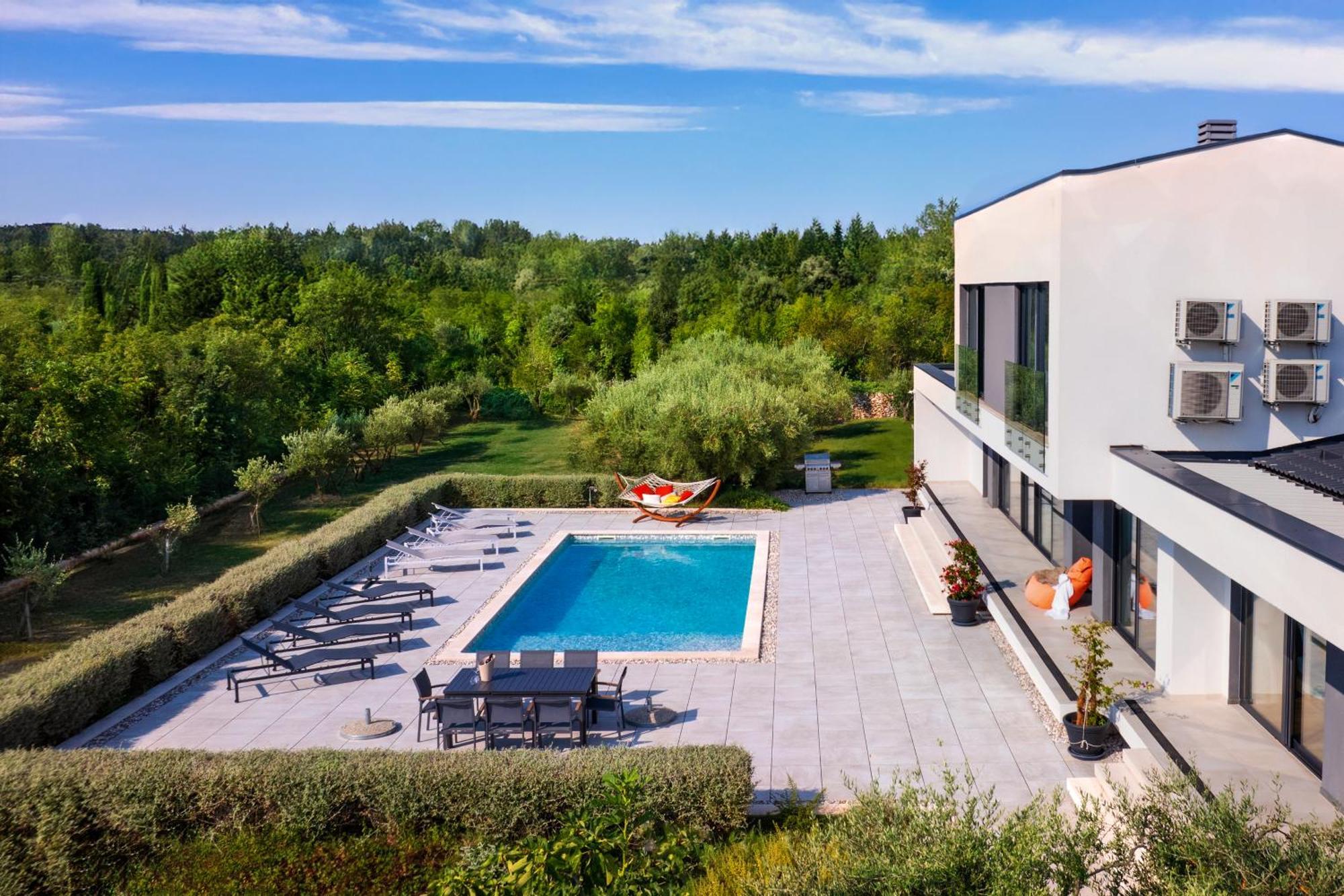 Martincic Residence - 5 Stars Luxury With Pool Heating On 4000M2 Rakalj Buitenkant foto