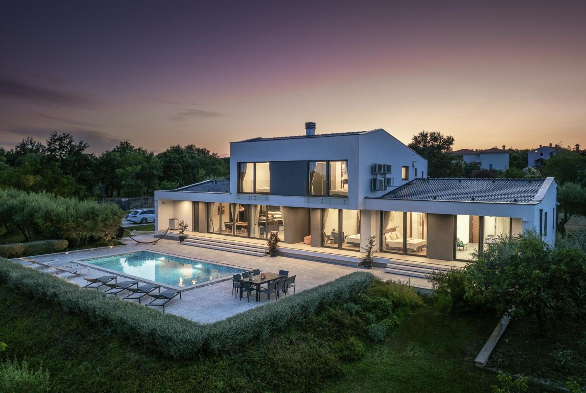 Martincic Residence - 5 Stars Luxury With Pool Heating On 4000M2 Rakalj Buitenkant foto